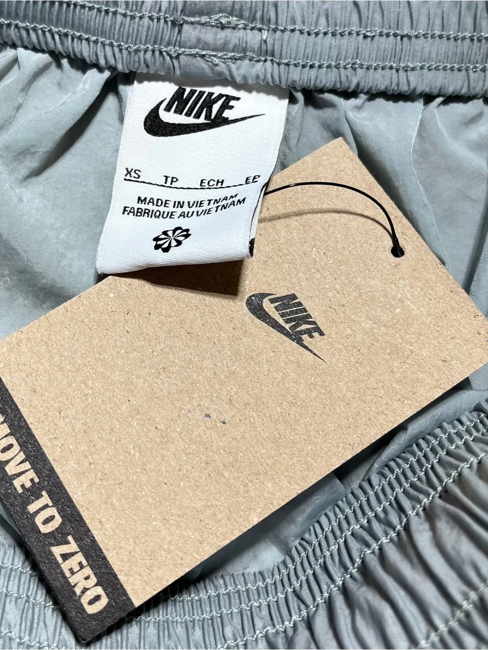Nike Sportswear Heritage High Waisted Woven Mini Skirt FN3833-031 Size XS